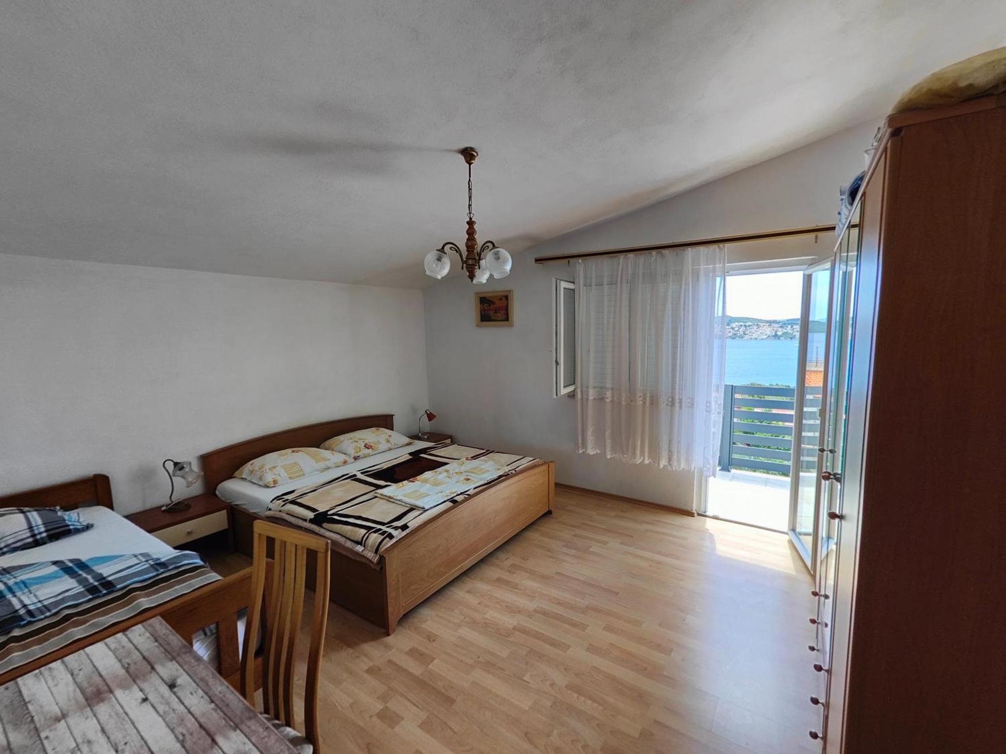 Eva Apartment 1 Трогир Екстериор снимка