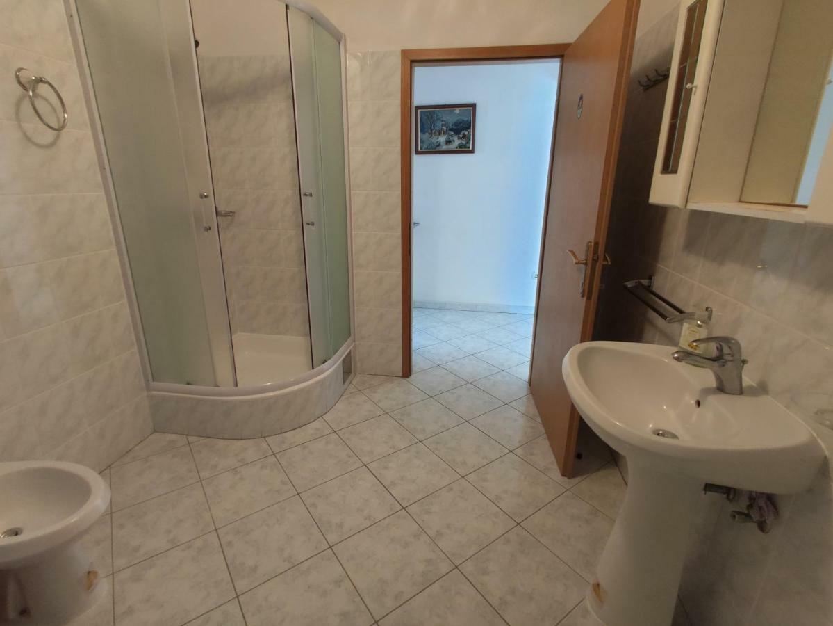 Eva Apartment 1 Трогир Екстериор снимка