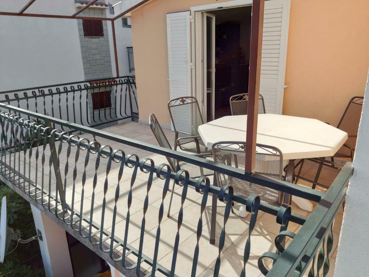 Eva Apartment 1 Трогир Екстериор снимка